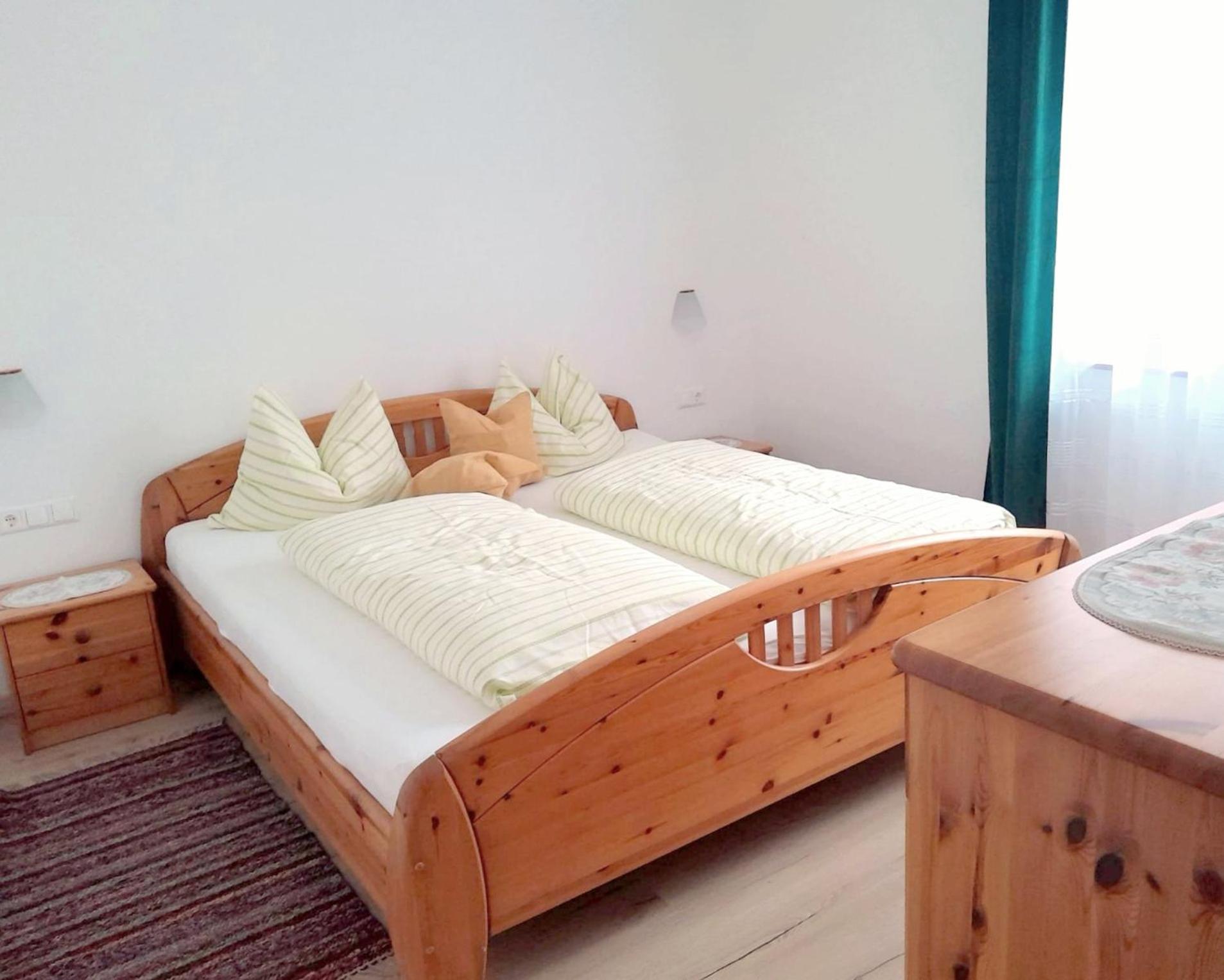 Ferienwohnung Steuerberg Feldkirchen In Kaernten Bagian luar foto
